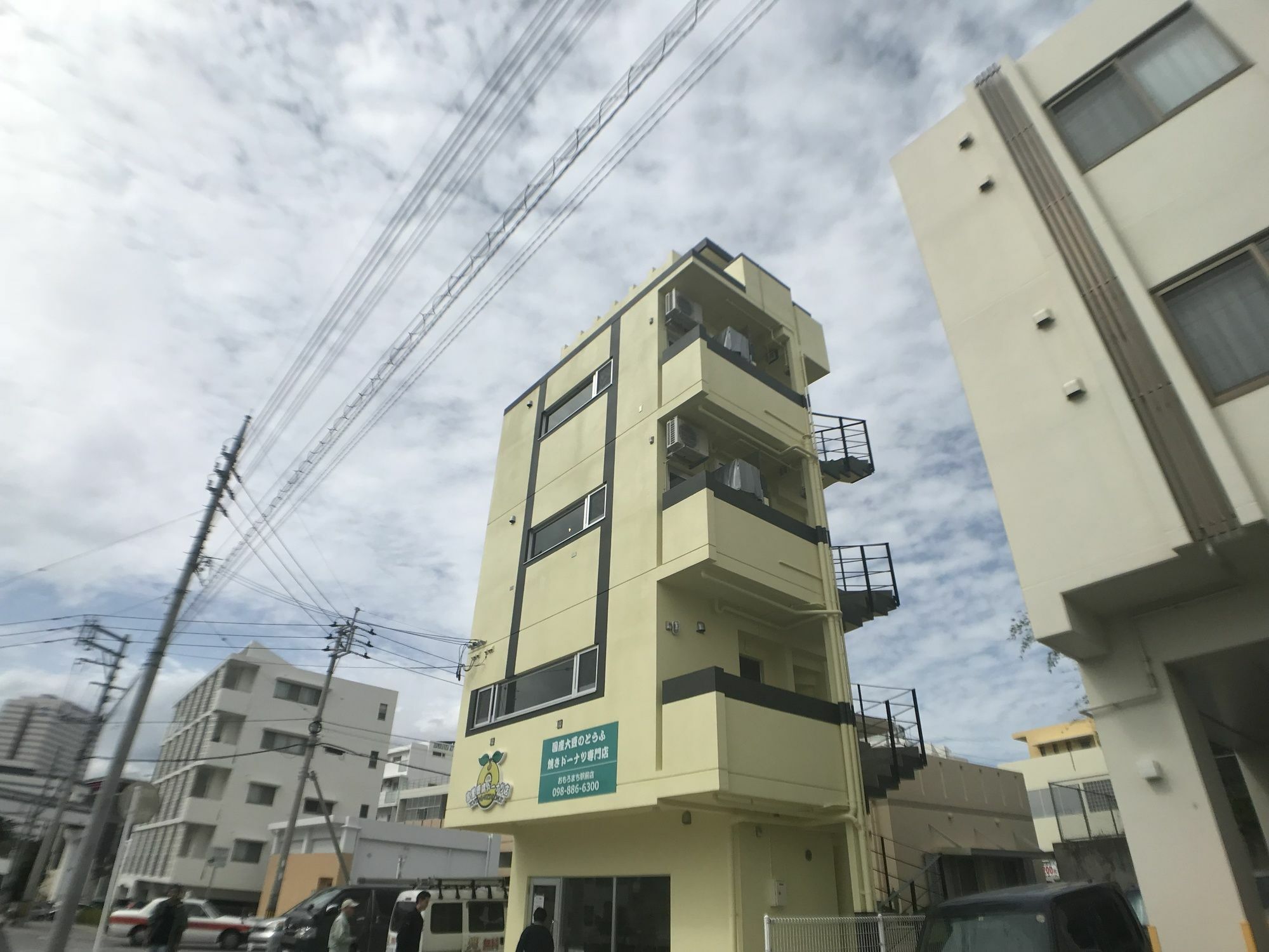 Urban Condominium Wafutei Naha Exteriör bild