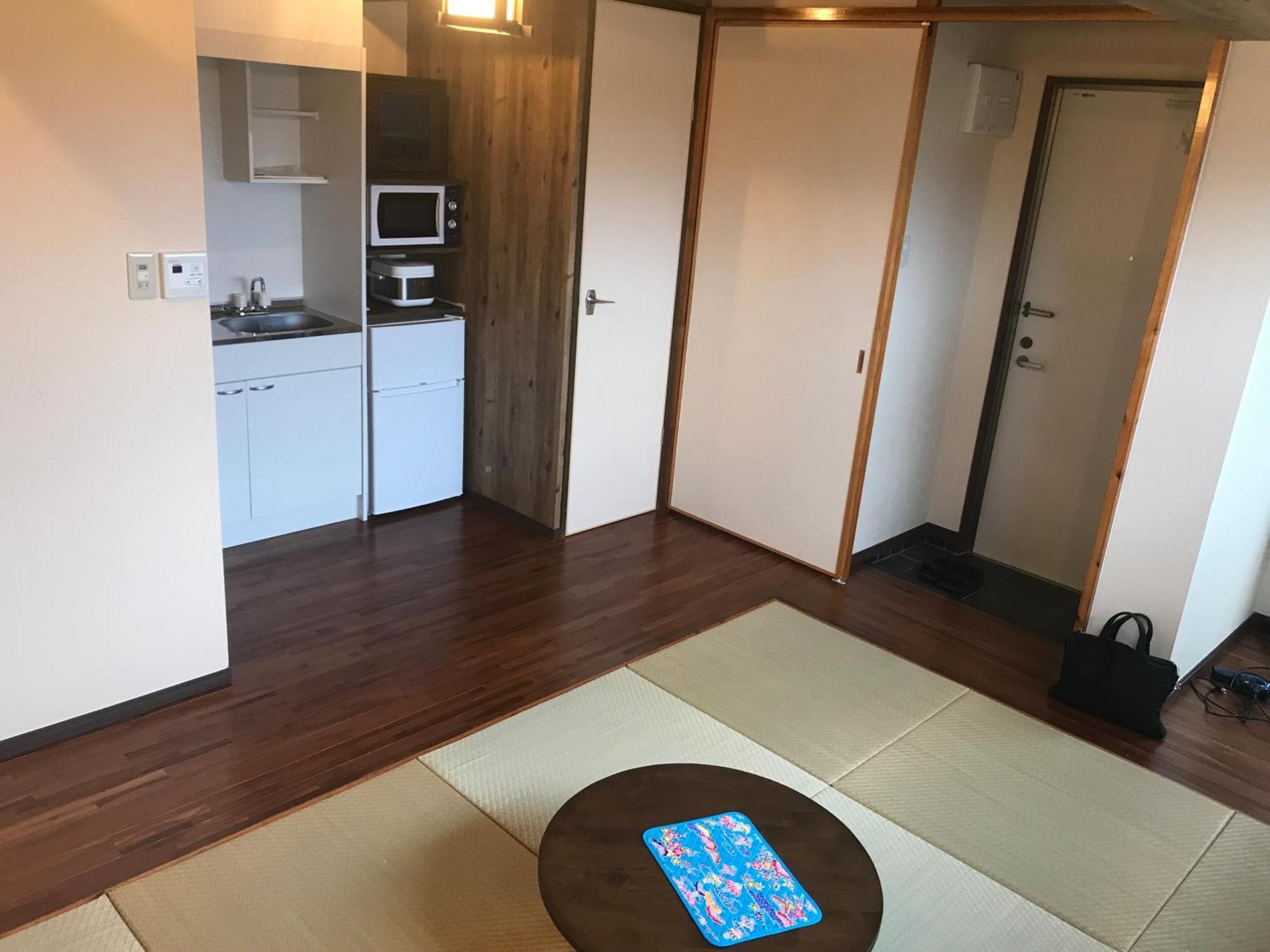 Urban Condominium Wafutei Naha Exteriör bild